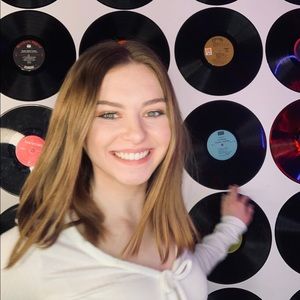 Meet your Posher, Allyson